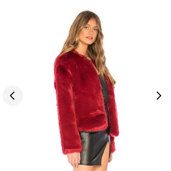 LOVER & FRIENDS | NYC FAUX FUR JACKET IN CABERNET RED XXS - Picture 3 of 8